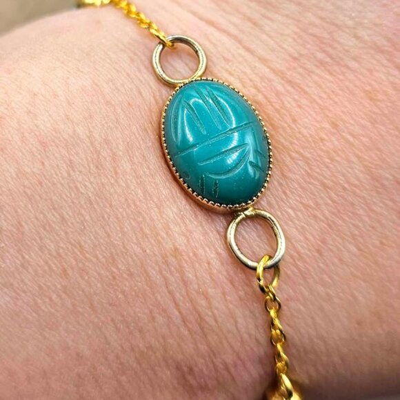 Nature Green Chalcedony Scarab Hand Braided Bracelet - Picture 2 of 10